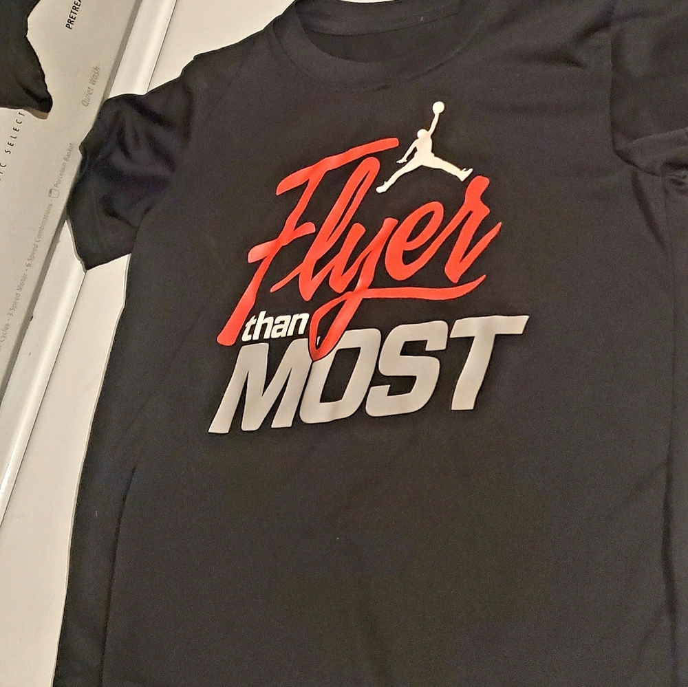 boys tshirt